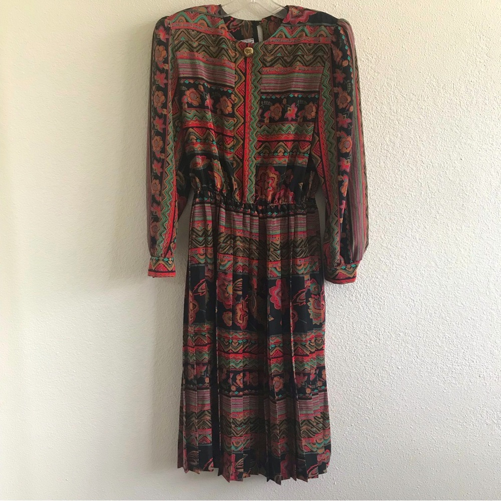 3/$30 Vintage Lady Carol Petites Dress